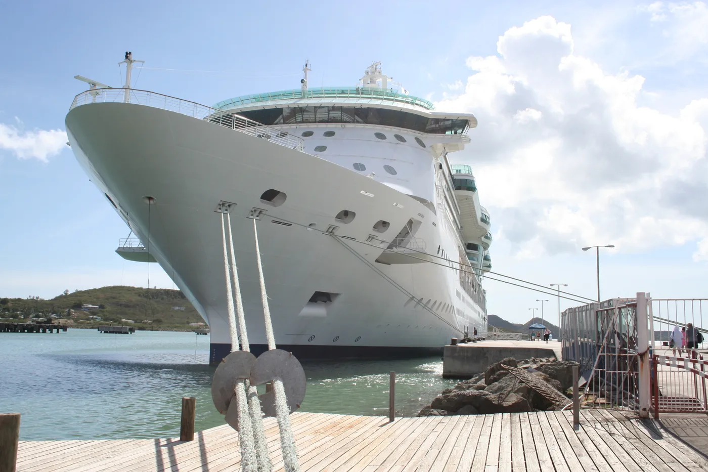 Wine tours from the Newcastle cruise harbour